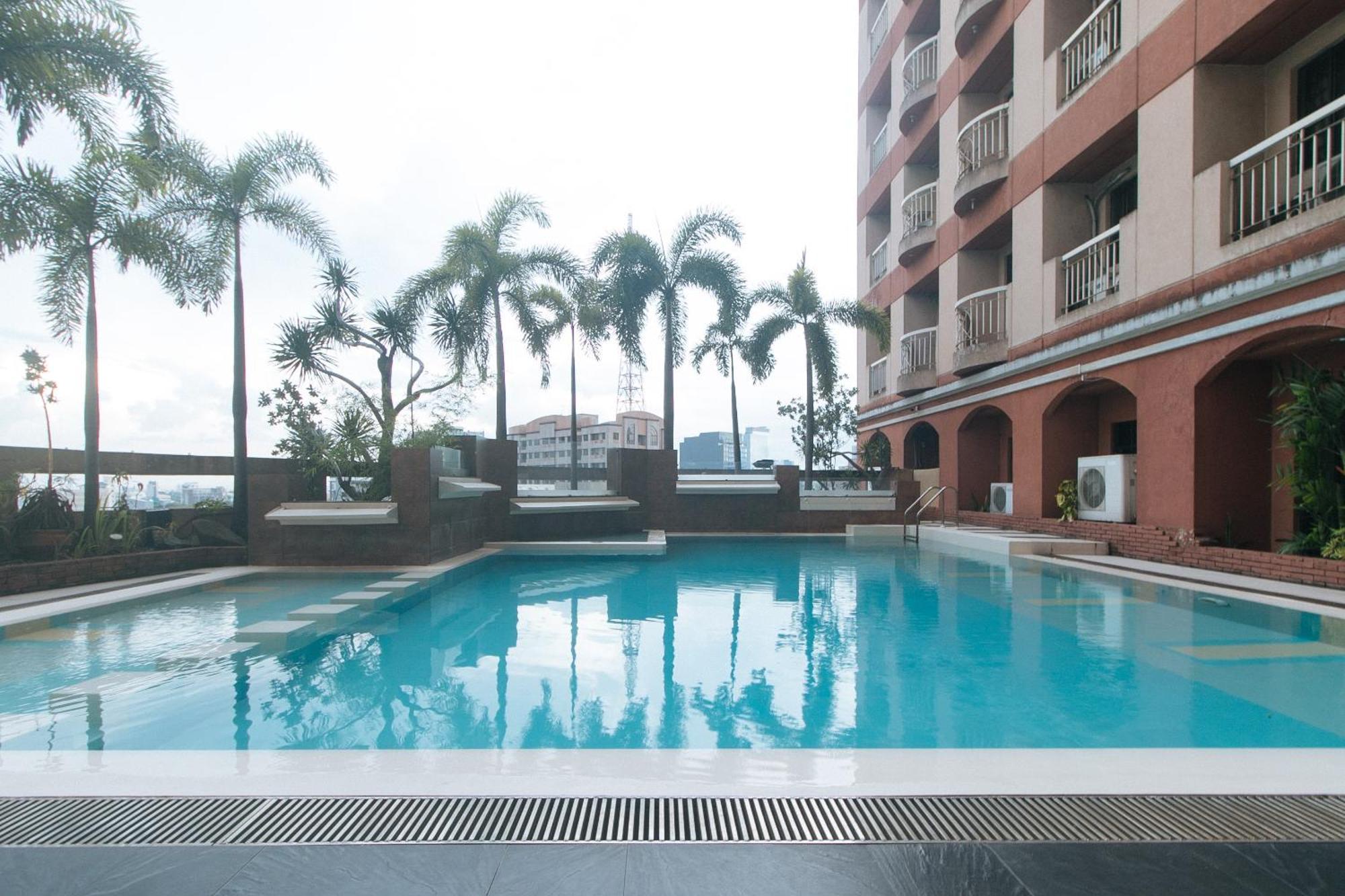 Torre Venezia Suites Quezon City Exterior photo