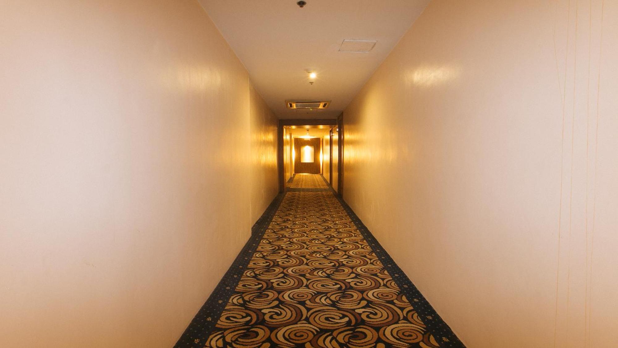 Torre Venezia Suites Quezon City Exterior photo