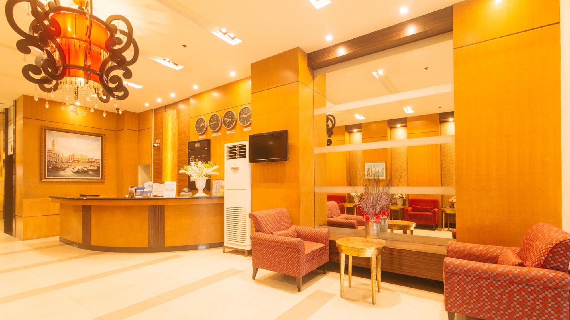 Torre Venezia Suites Quezon City Exterior photo